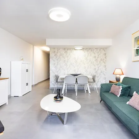 아파트 Prime Risco Botanico